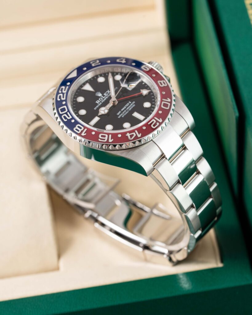 Rolex GMT-Master II 126710BLRO 2025