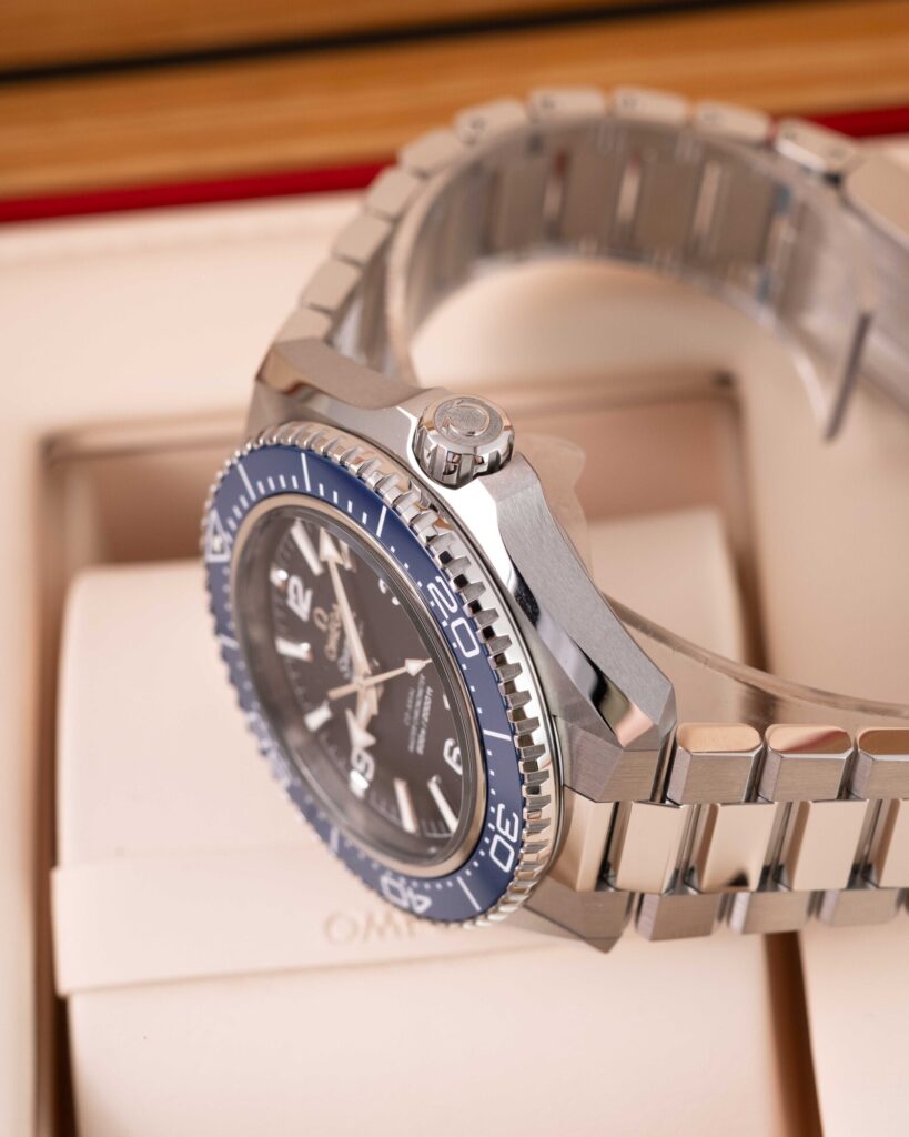 Omega Seamaster Planet Ocean 	217.30.42.21.01.002 2026