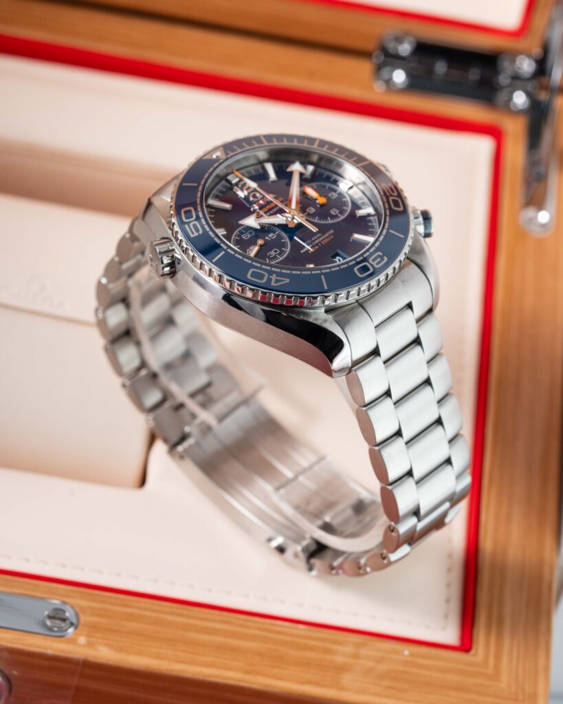 Omega Seamaster Planet Ocean Chronograph 215.30.46.51.03.001 2023