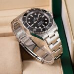 Rolex Submariner 124060 2022