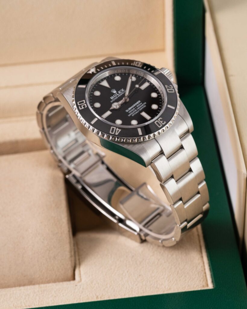 Rolex Submariner 124060 2022