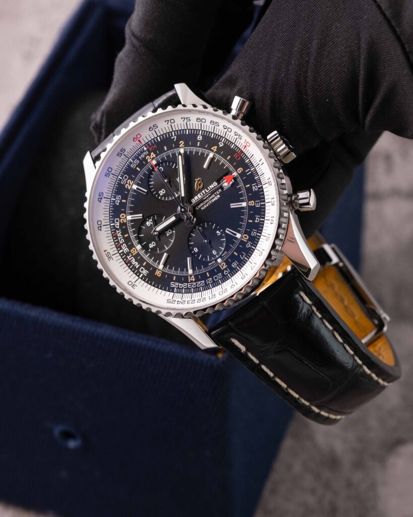 Breitling Navitimer A24322 2021