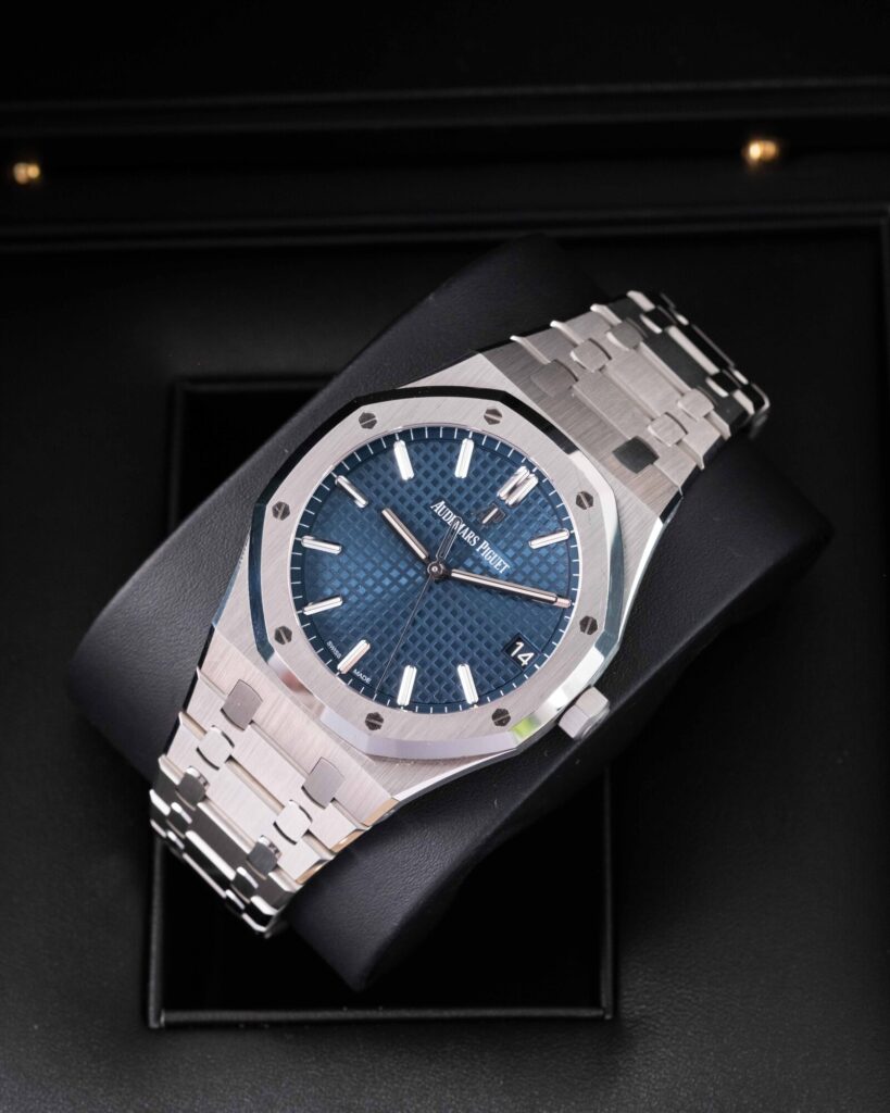 Audemars Piguet Royal Oak  15500ST.OO.1220ST.01 2021