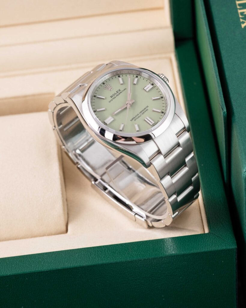 Rolex Oyster Perpetual 126000 2025