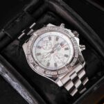 Breitling Super Avenger A13370 2010