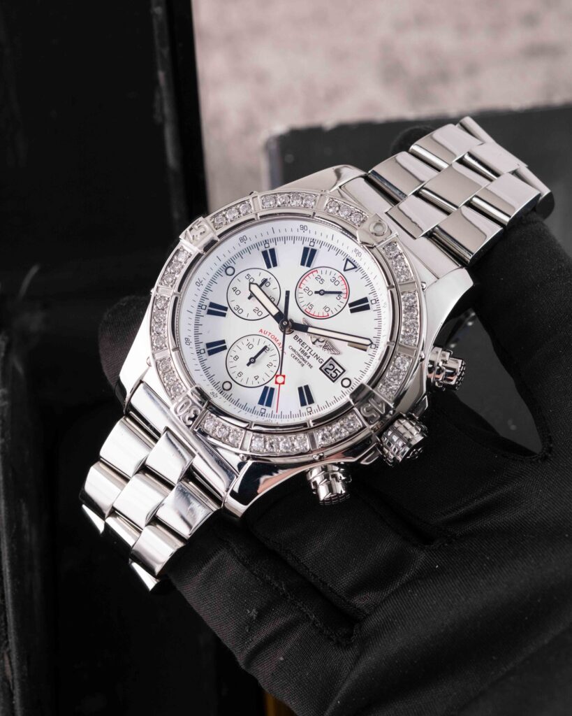 Breitling Super Avenger A13370 2010