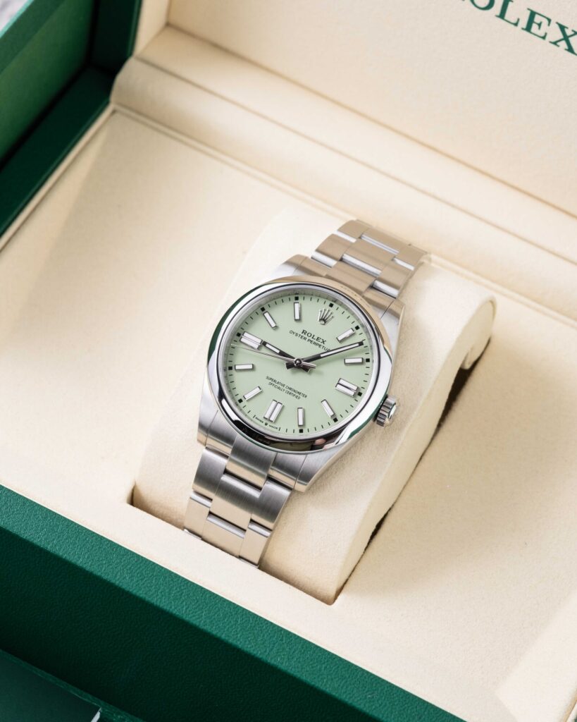 Rolex Oyster Perpetual 134300 2026