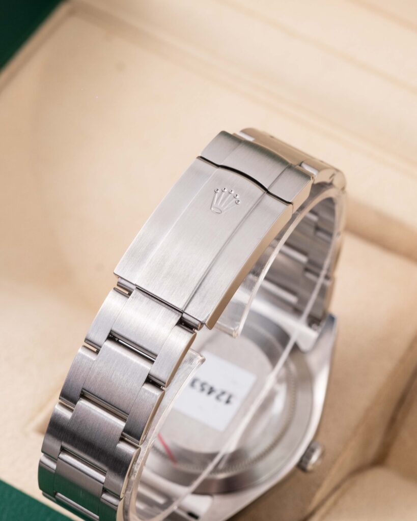 Rolex Oyster Perpetual 114300 2015