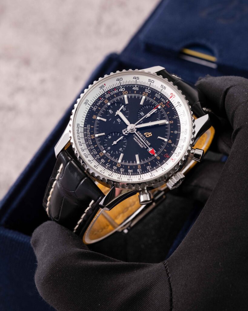 Breitling Navitimer A24322 2021