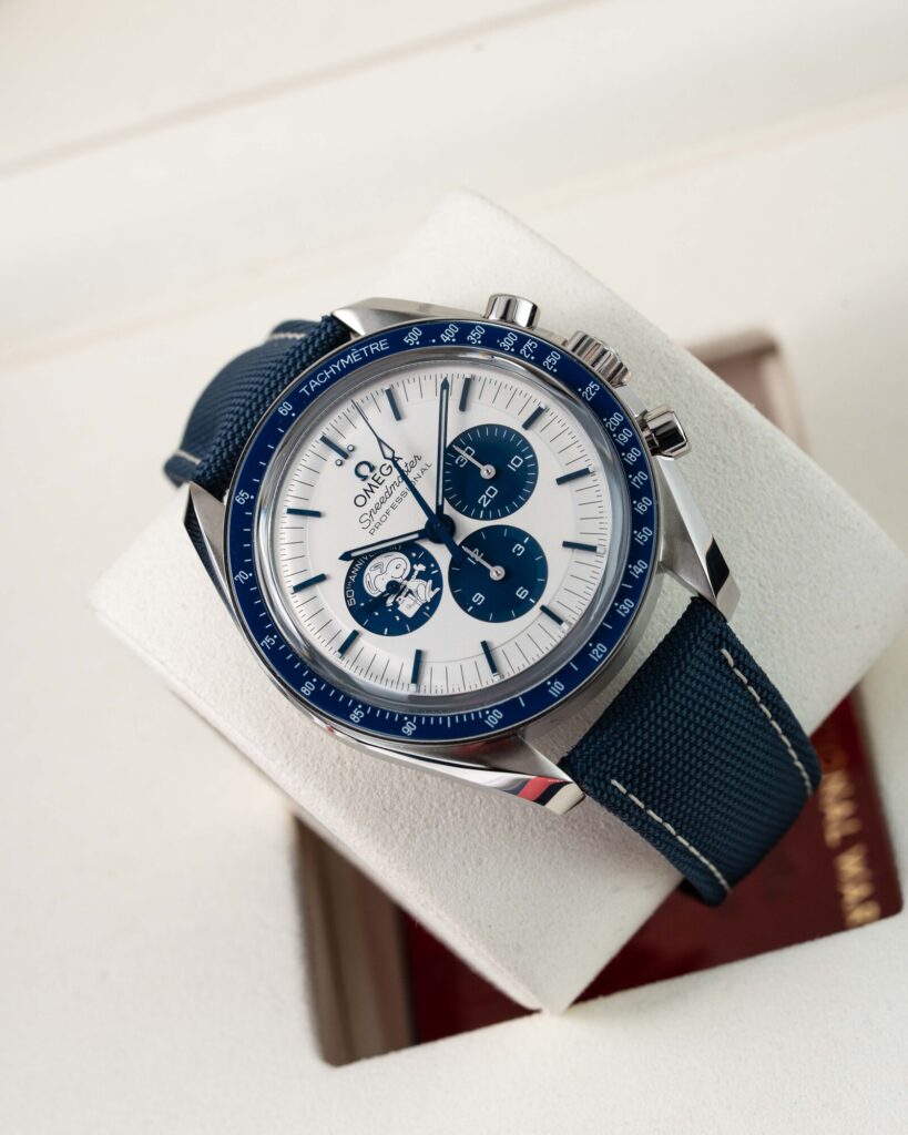 Omega Speedmaster Snoopy 310.32.42.50.02.001 2025