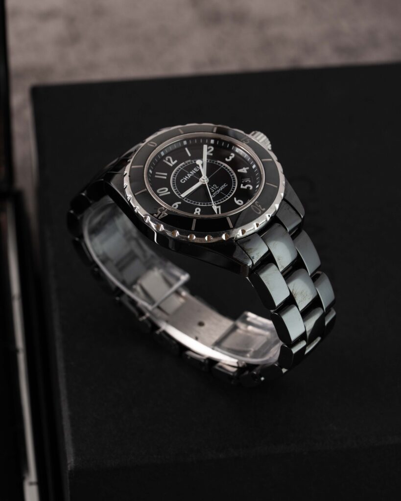 Chanel J12 H0685 2010
