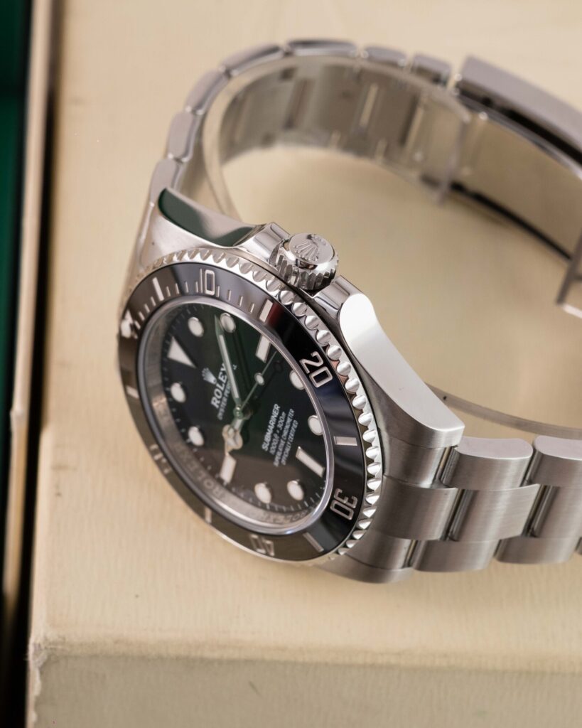 Rolex Submariner 124060 2022