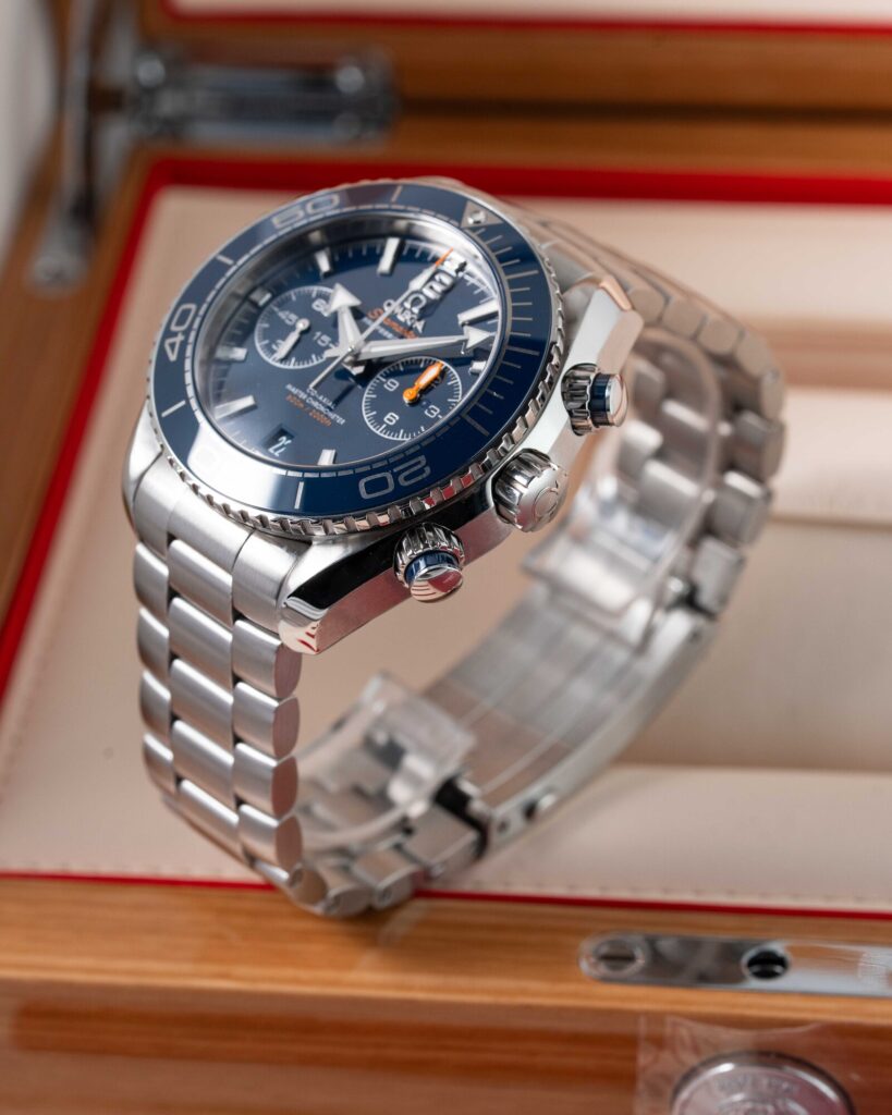 Omega Seamaster Planet Ocean Chronograph 215.30.46.51.03.001 2023