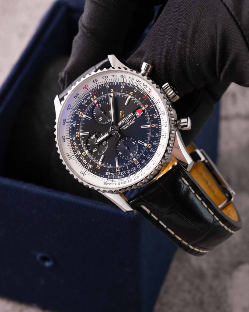 Breitling Navitimer A24322 2021