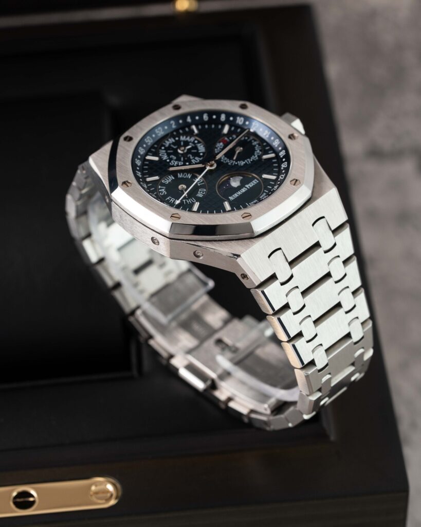 Audemars Piguet Audemars Piguet Royal Oak Perpetual Calendar 26574ST.OO.1220ST.02 2018