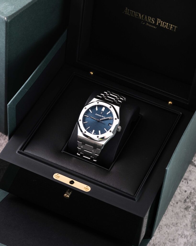 Audemars Piguet Royal Oak  15500ST.OO.1220ST.01 2021