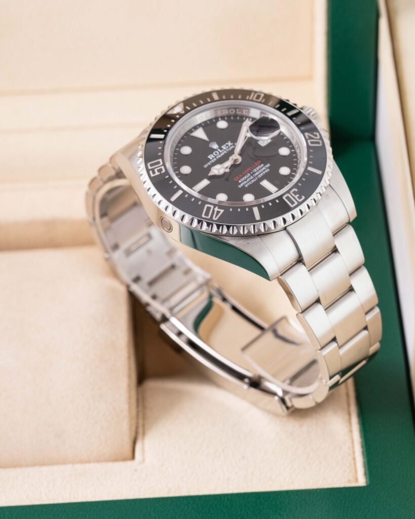 Rolex Sea-Dweller 126600 2024