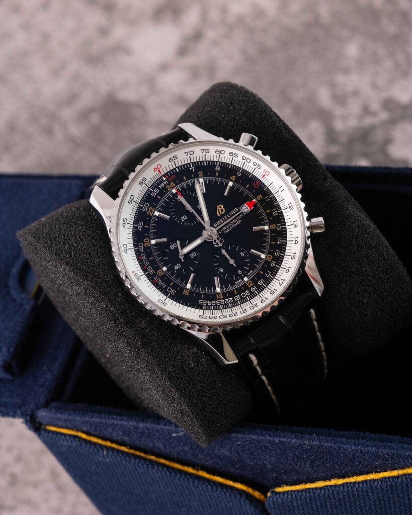Breitling Navitimer A24322 2021