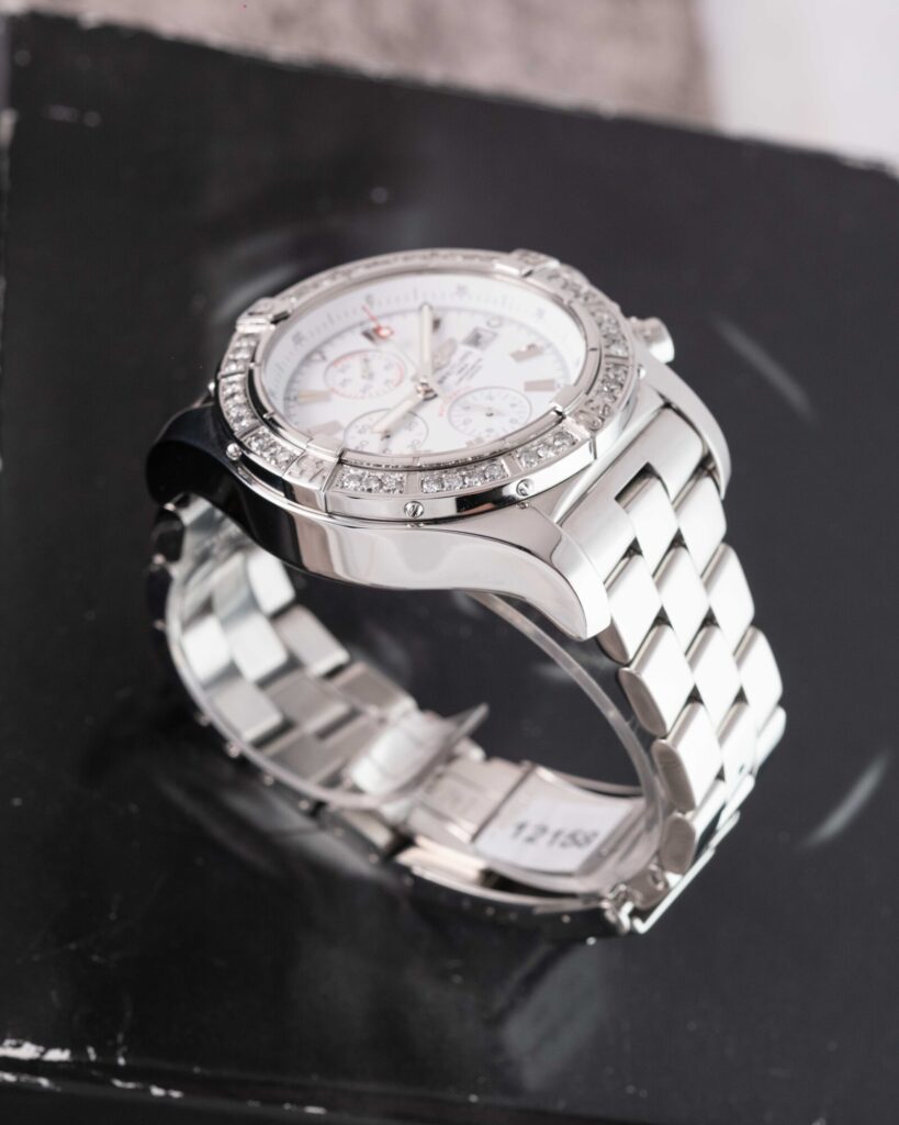 Breitling Super Avenger A13370 2010