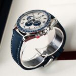 Omega Speedmaster Snoopy 310.32.42.50.02.001 2025