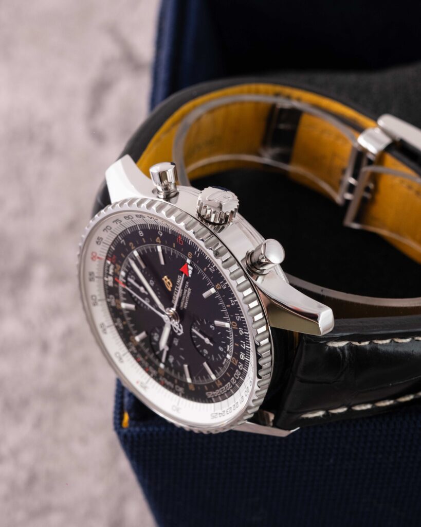 Breitling Navitimer A24322 2021