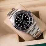 Rolex Submariner 124060 2022