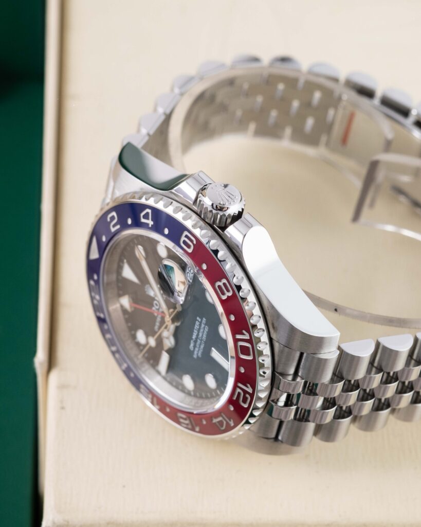 Rolex GMT-Master II 126710BLRO 2021