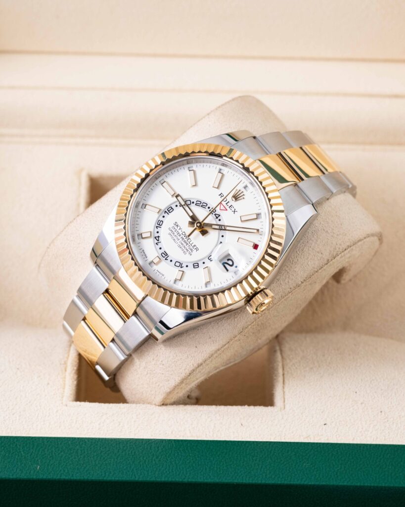 Rolex Sky-Dweller 326933 2019