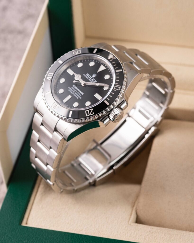 Rolex Submariner 124060 2022