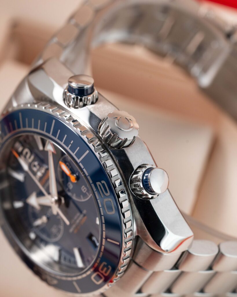 Omega Seamaster Planet Ocean Chronograph 215.30.46.51.03.001 2023