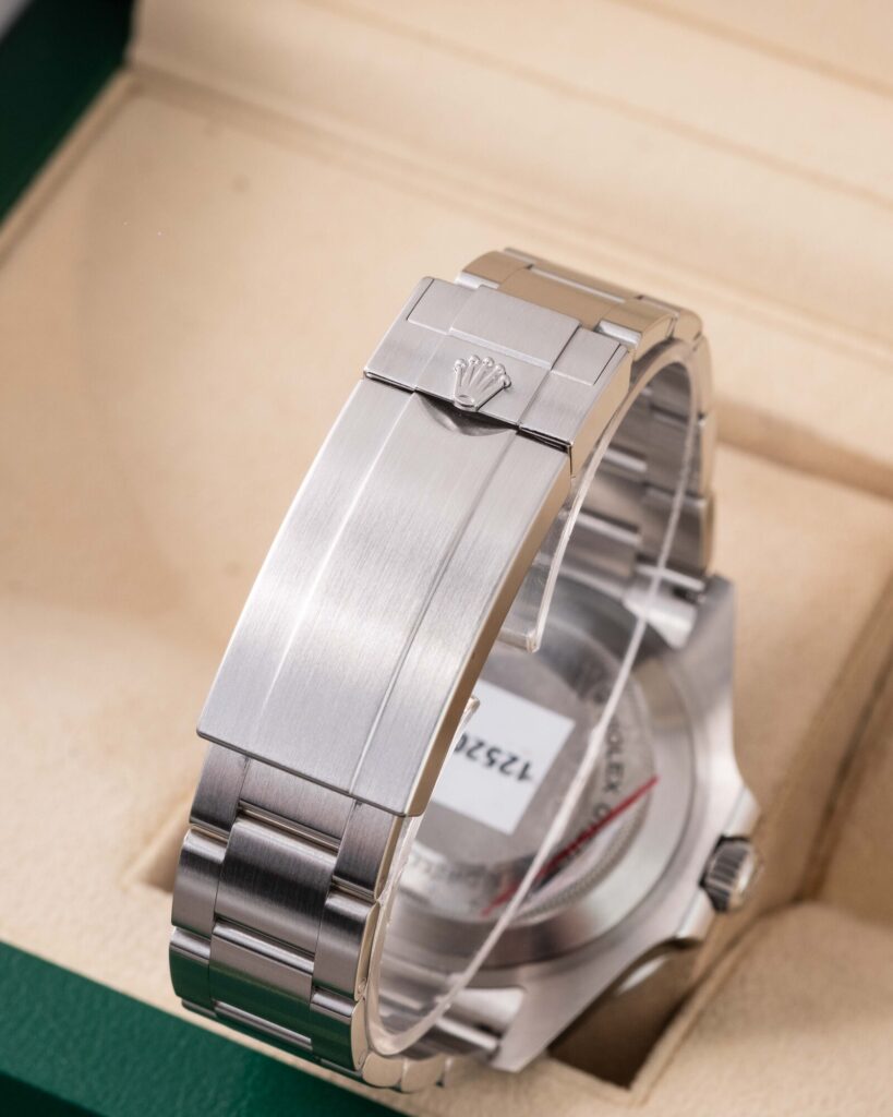 Rolex Sea-Dweller 126600 2024