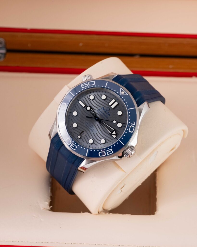 Omega Seamaster Diver 300 210.32.42.20.06.001 2026