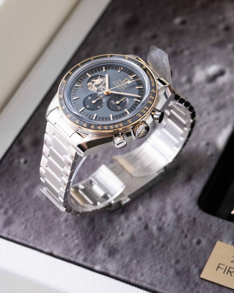 Omega Speedmaster Anniversary Series  310.20.42.50.01.001 2020