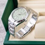 Rolex Oyster Perpetual 134300 2026