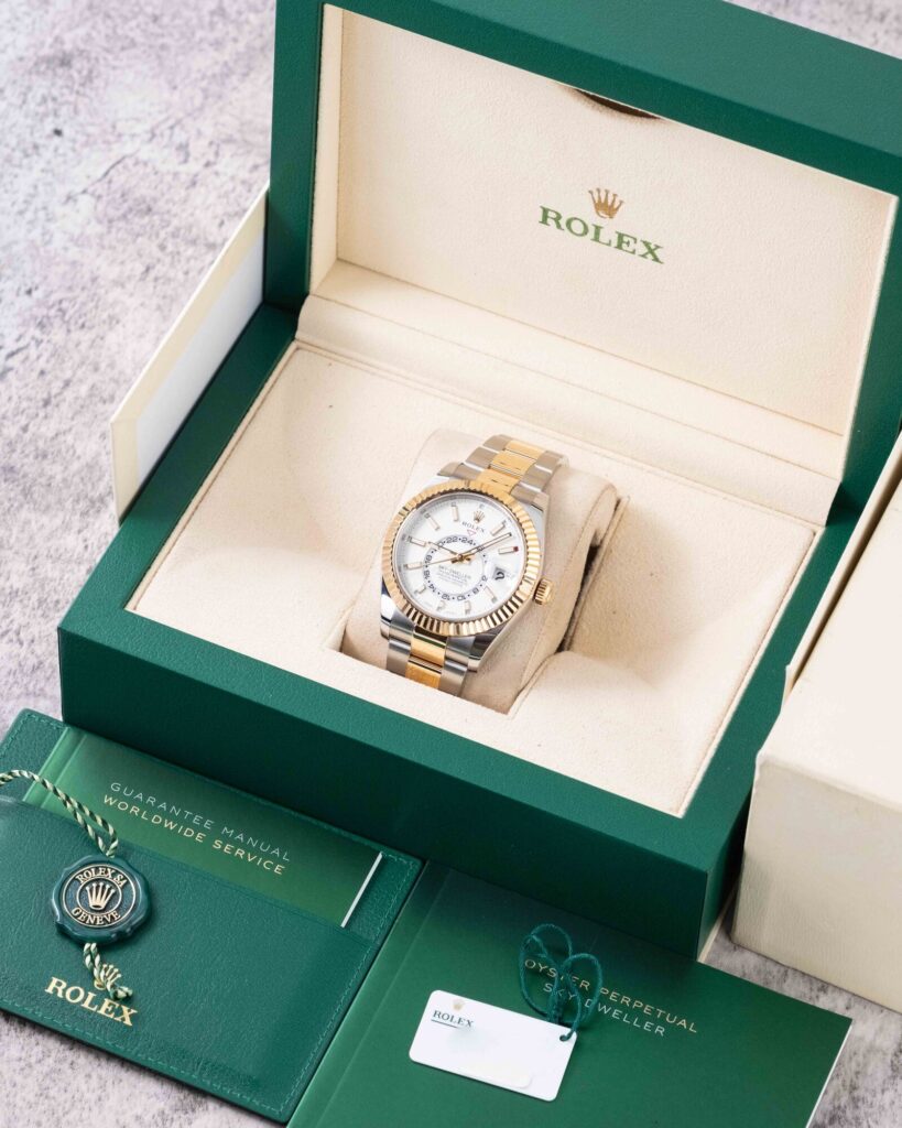Rolex Sky-Dweller 326933 2019