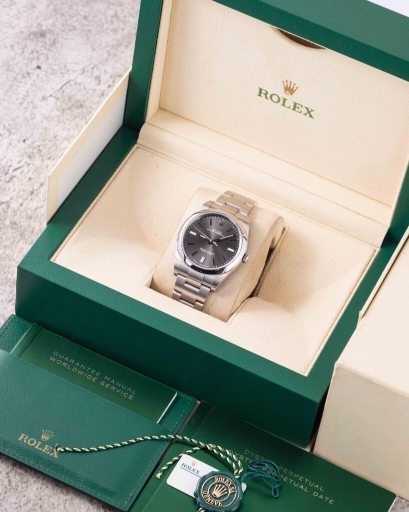 Rolex Oyster Perpetual 114300 2015