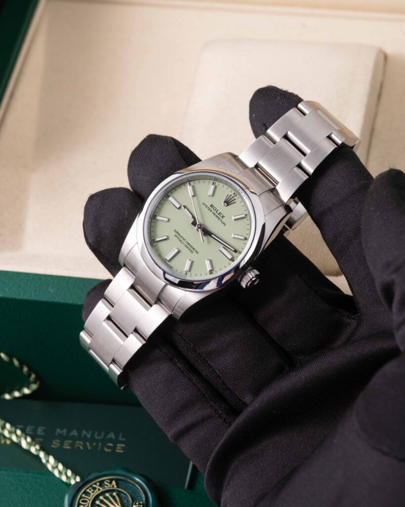 Rolex Oyster Perpetual 124200 2026