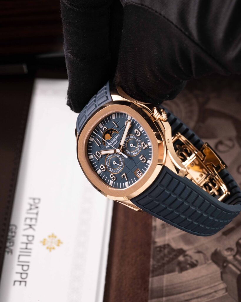 Patek Philippe Aquanaut 5261R-001