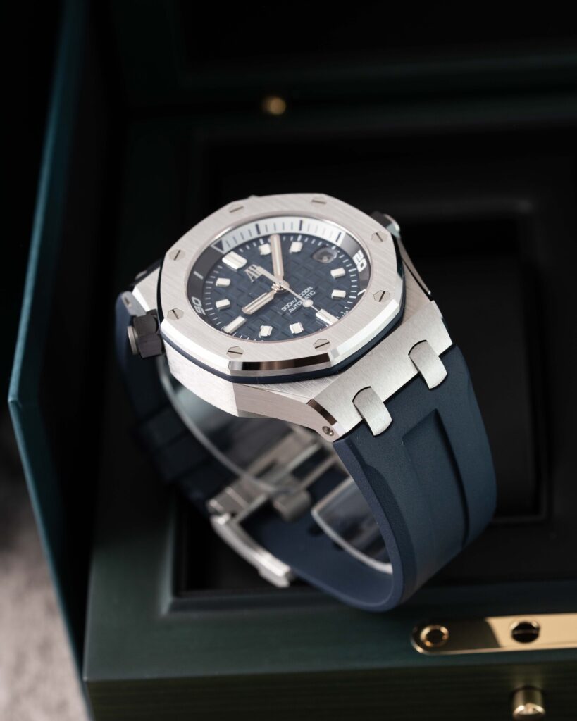 Audemars Piguet Royal Oak Offshore Diver 15720.ST.OO.A027CA.01 2025