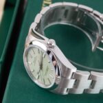 Rolex Oyster Perpetual 124200 2026
