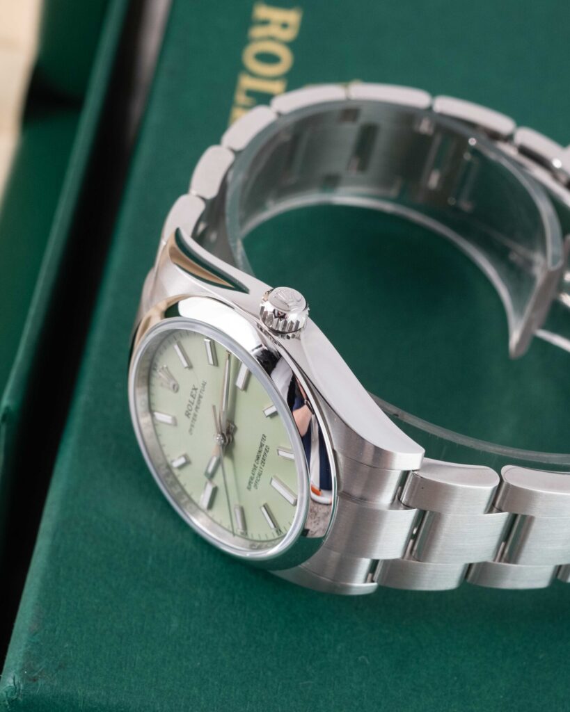 Rolex Oyster Perpetual 124200 2026