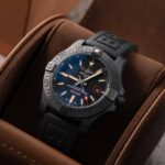 Breitling Avenger Blackbird V17311101B1W1 2019