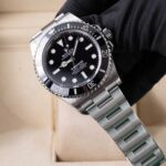 Rolex Submariner 124060 2021