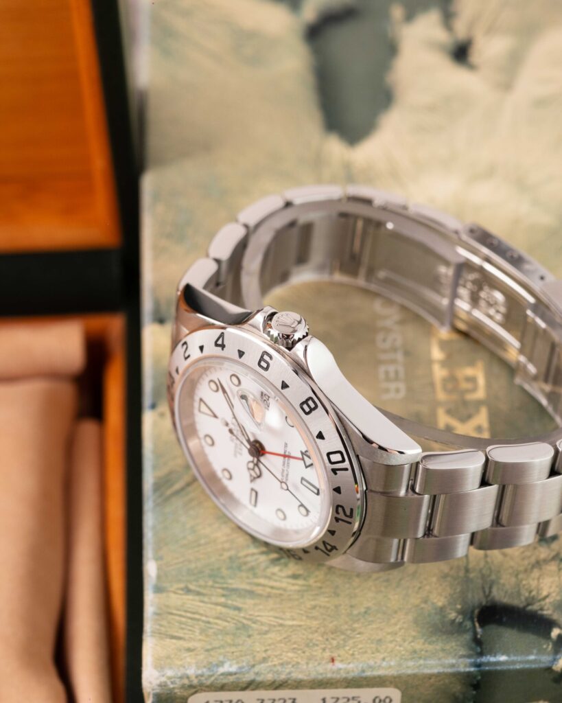 Rolex Explorer II 16570 2004