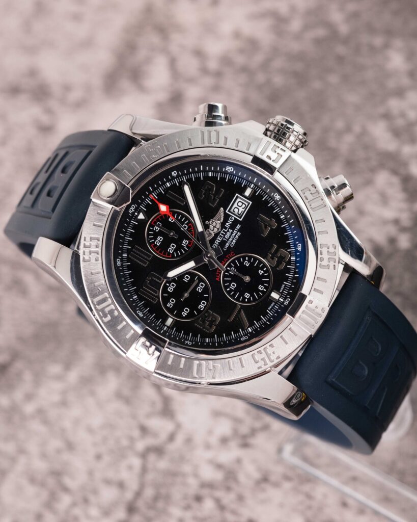 Breitling Super Avenger II A1337111 2016