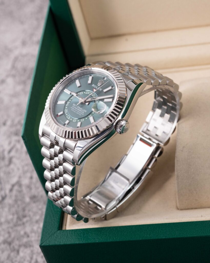 Rolex Sky-Dweller 336934 2025