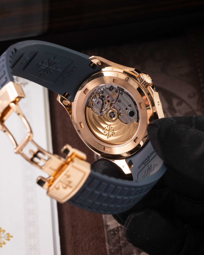 Patek Philippe Aquanaut 5261R-001