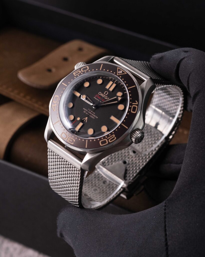 Omega Seamaster No Time To Die 210.92.42.20.01.001 2021