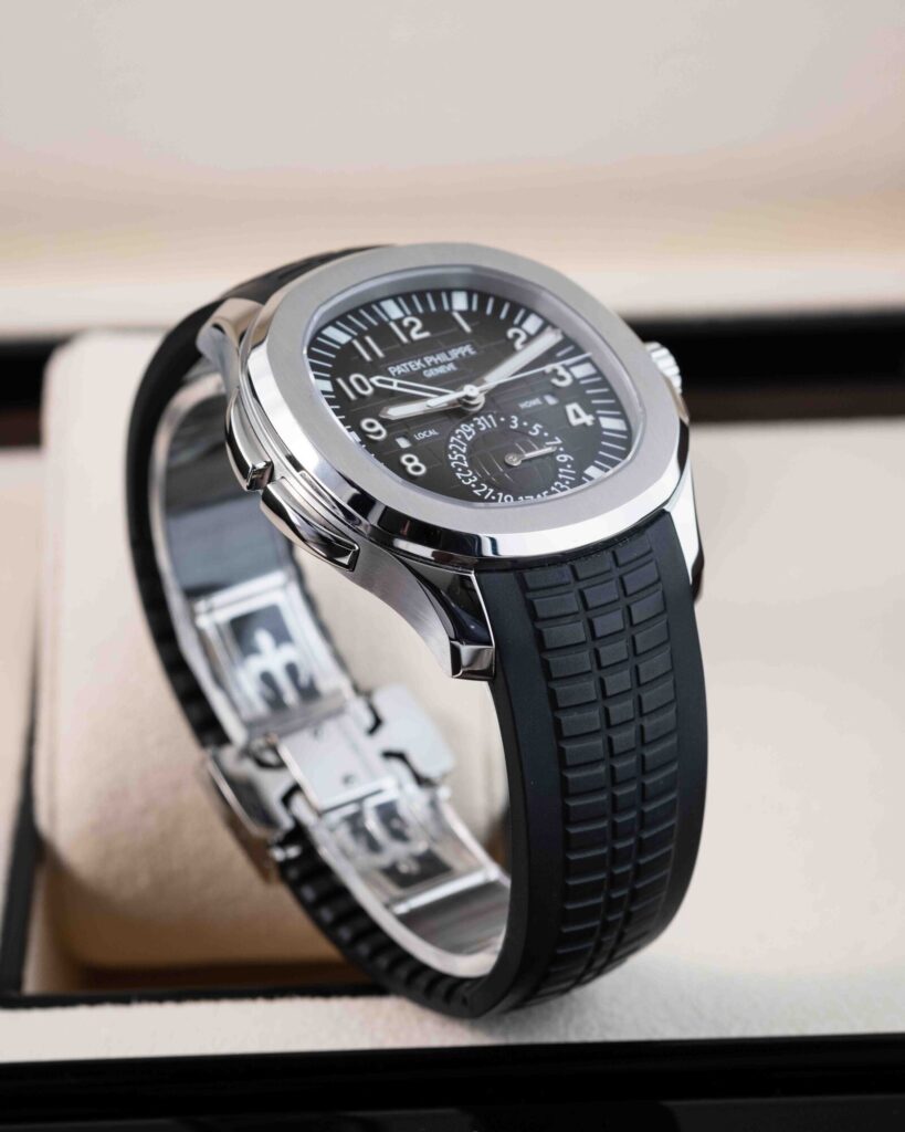 Patek Philippe Aquanaut 5164A-001 2021
