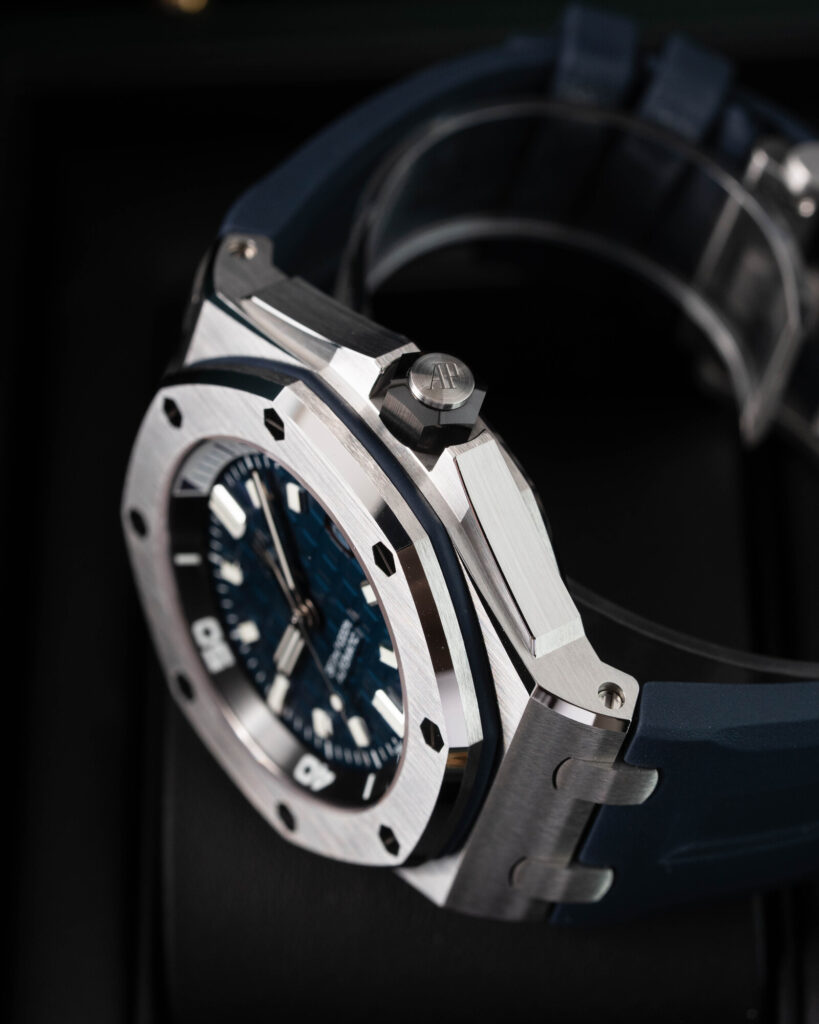 Audemars Piguet Royal Oak Offshore Diver 15720.ST.OO.A027CA.01 2025